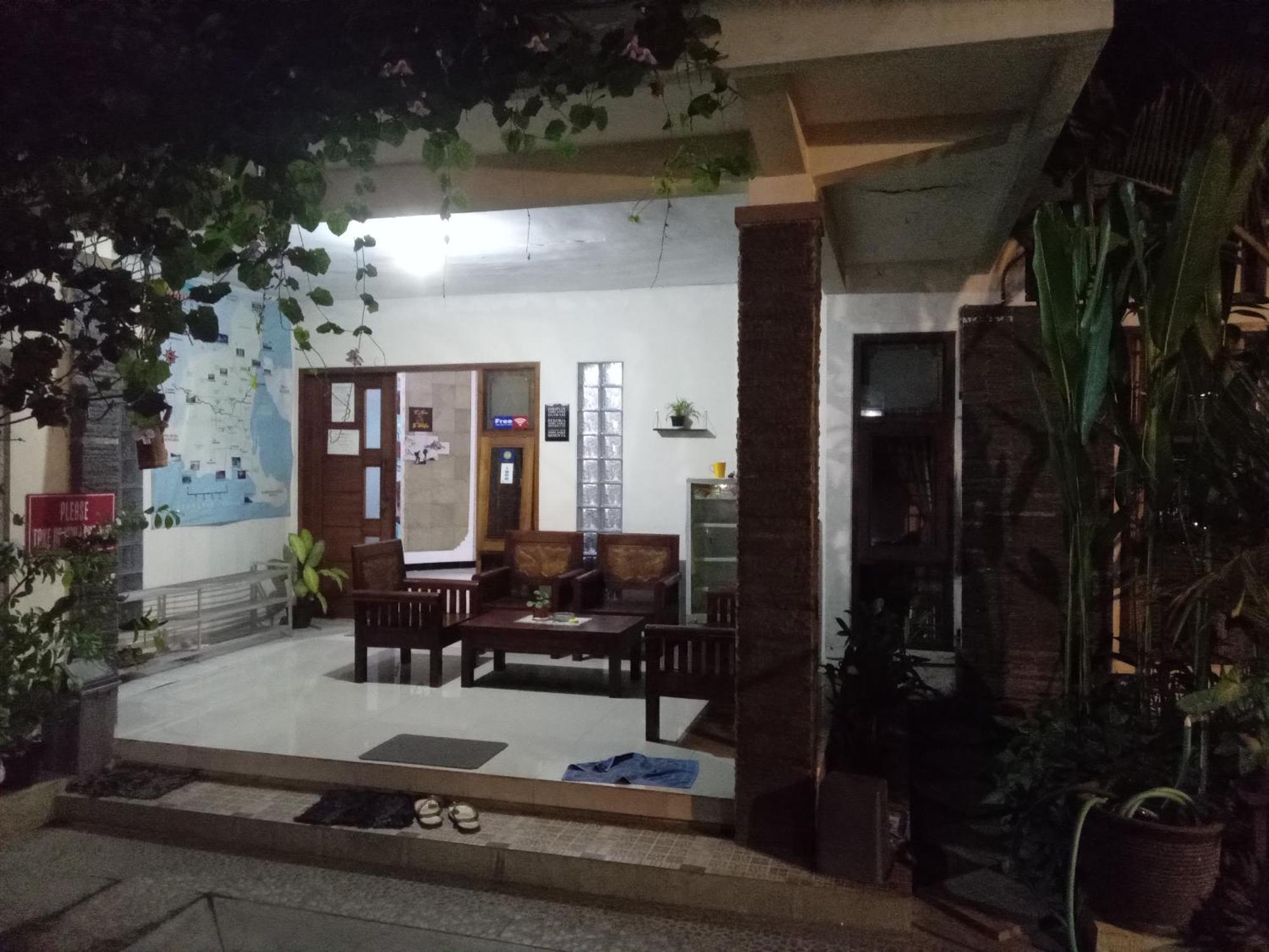 בניוואנגי Dannu'S Homestay Ijen And Bromo Tour מראה חיצוני תמונה